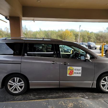 Super 8 By Wyndham Kansas City Airport North Экстерьер фото